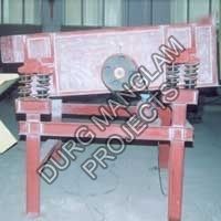 Vibrating Screen 02