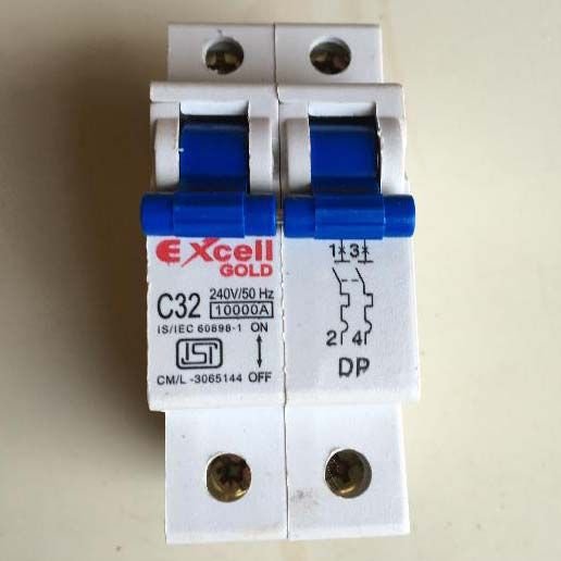 MCB Changeover Switch 02