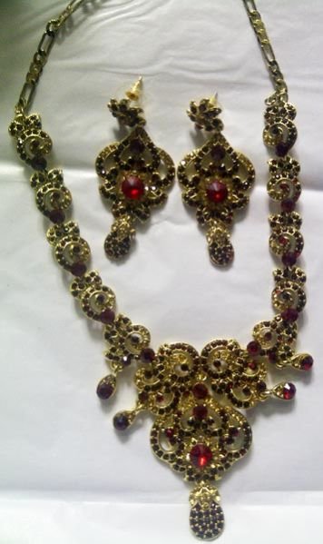 Imitation Necklace Set 07