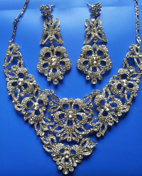 Imitation Necklace Set 13