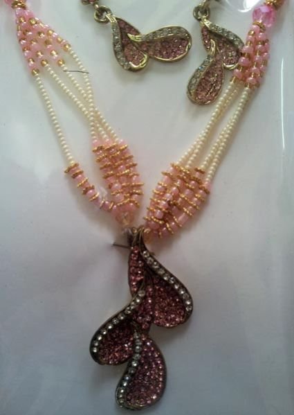 Imitation Pendant Set 05