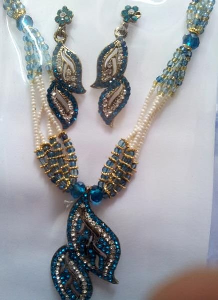 Imitation Pendant Set 06