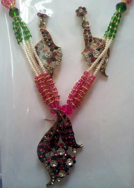 Imitation Pendant Set 07