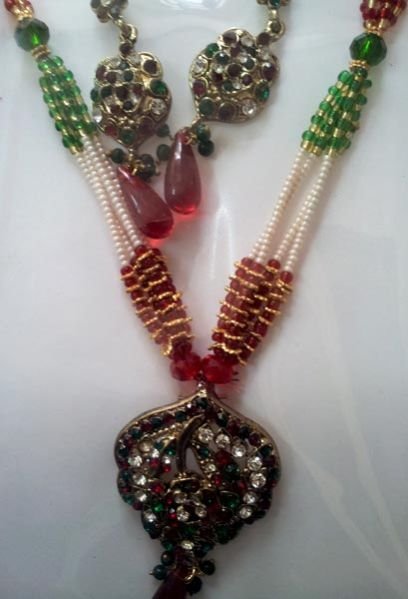 Imitation Pendant Set 10