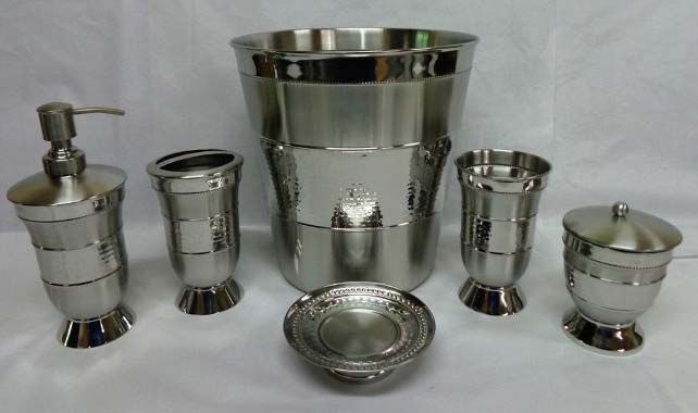 Bathroom Accessories 02