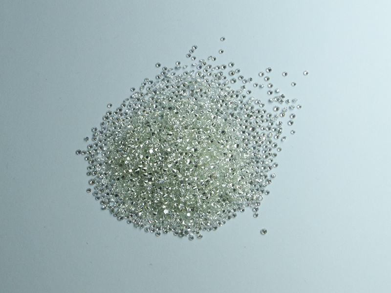 White Polished Diamonds (SI2-FG)