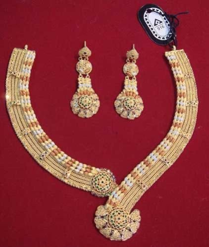 Gold Necklace Set