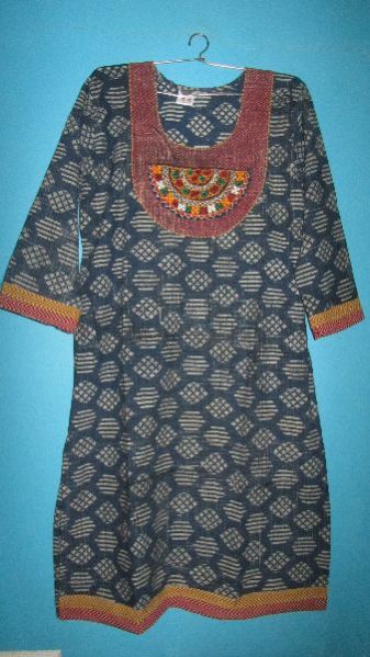 Kurti Kutchhi Pach Work