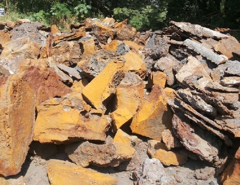 Pig Iron Skull Scrap 01