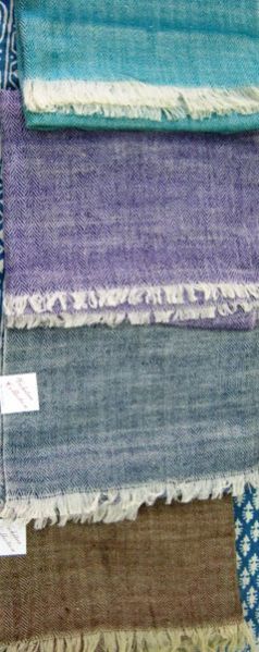 Hand Woven Khadi Woolen Fabric 01