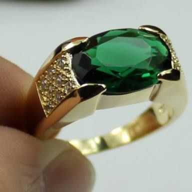 Emerald Stone 04