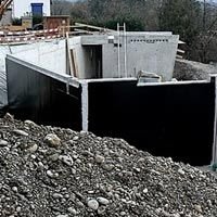 Nelson Bituminous Paint (06)