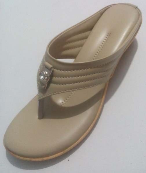 Ladies Slipper 10