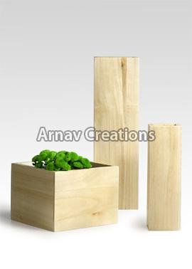 Wooden Flower Vases 02