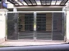 Stainless Steel Gate 06