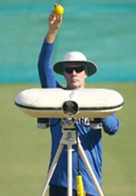 Cricket Bowling Machine