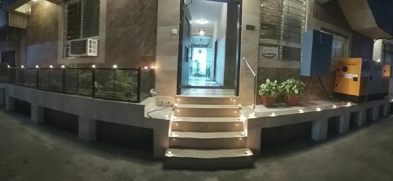 Girls Hostel Service 07