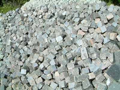 Cobbles in Red Multi