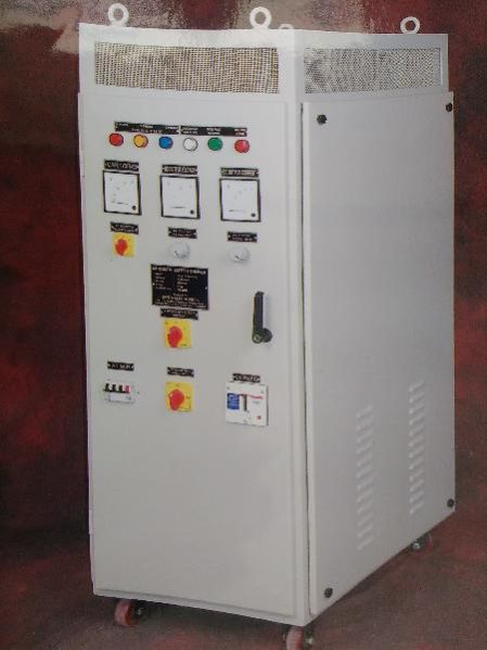 Industrial Battery Charger 02