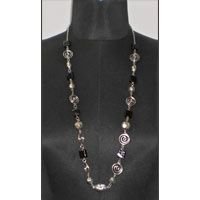 Beaded Necklace (SI 30120)