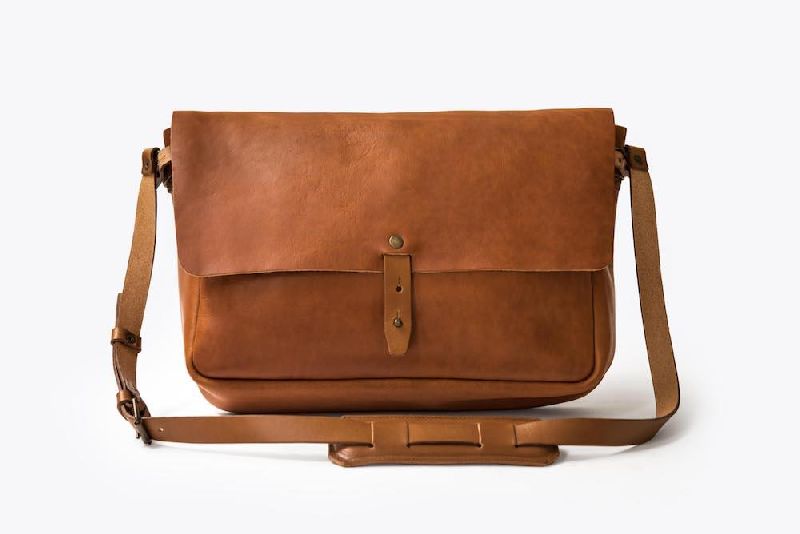 Ladies Leather Bag 02