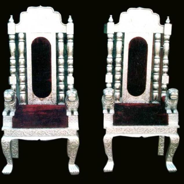 Meenakari Chair 01