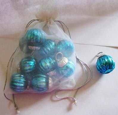 Christmas Tree Balls (01)