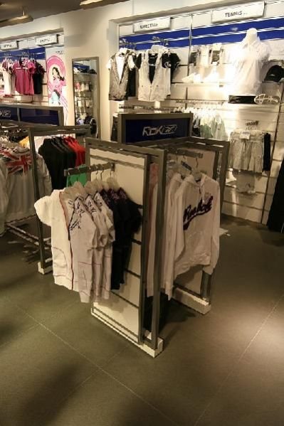 Metal Display Stand 06