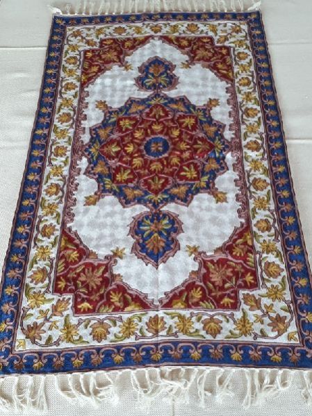 Chain Stitch Rug 08