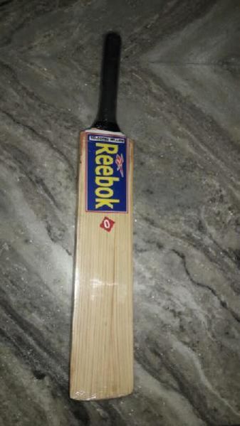 Cricket Bat 08