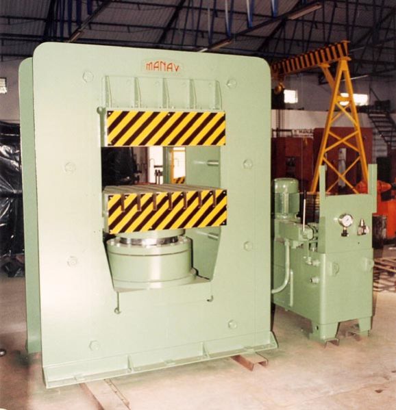 Fully automatic vacuum type rubber molding machine 32X32
