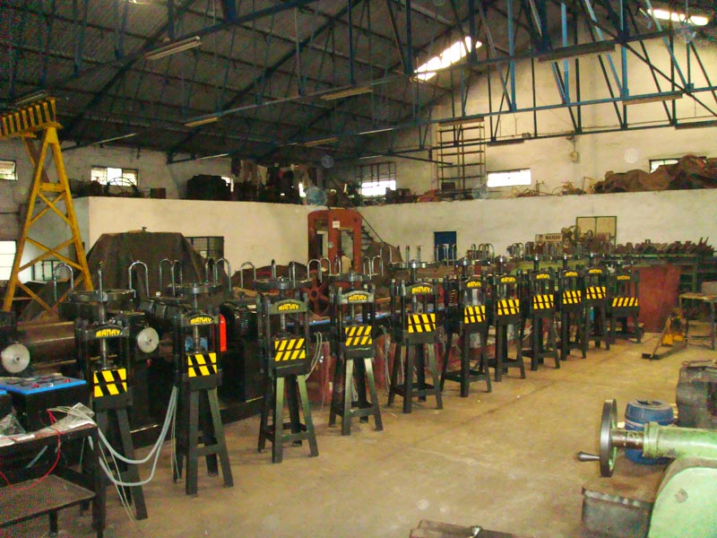 Mecnam Hand Presses (1)