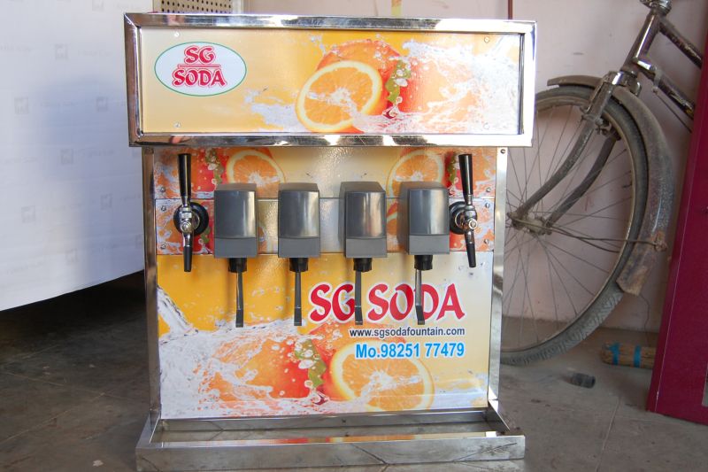 4+2 Soda Fountain Machine 02