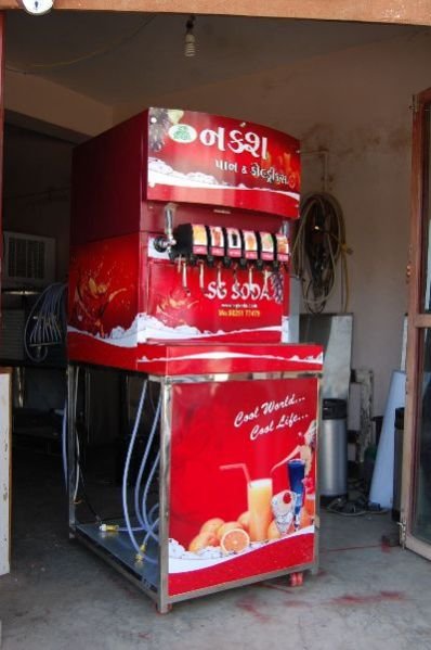 6+2 Soda Fountain Machine 04
