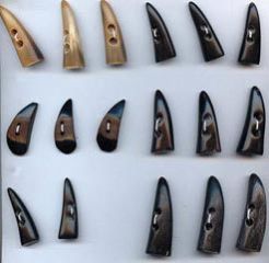 Buffalo Horn Button 08
