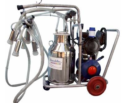 Mobile Milking Machine 02