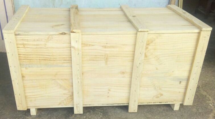 Pine Wooden Box 01