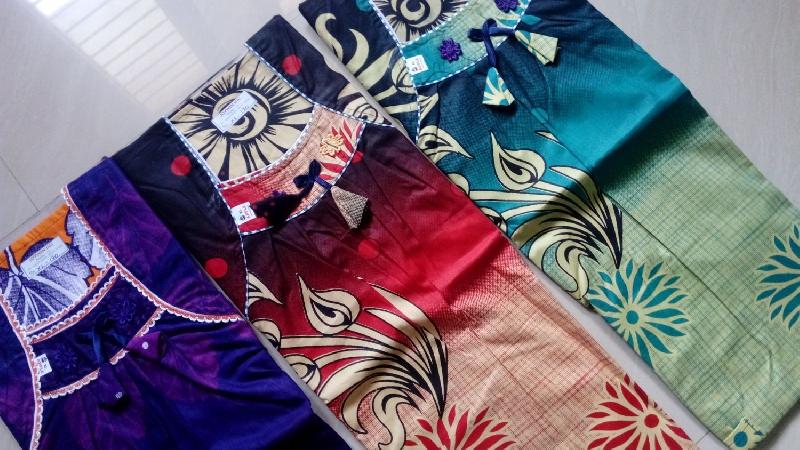 Ladies Night Gown 17