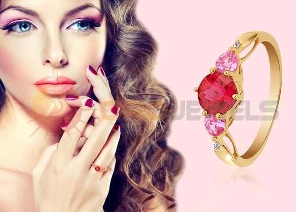 Gold ruby finger rings