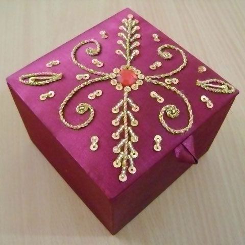 Decorative Beaded Boxes 02