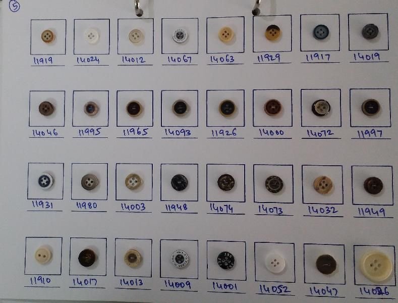 Engraved Buttons 03