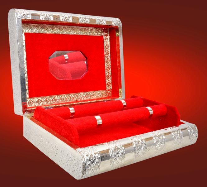 Decorative Bangle Box 01