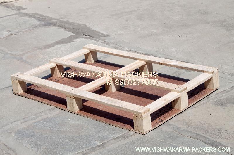 Plywood Pallet 9 (Four Way) Playwood Bottem View