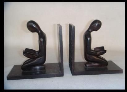 NS - 4111 Decorative Bookend