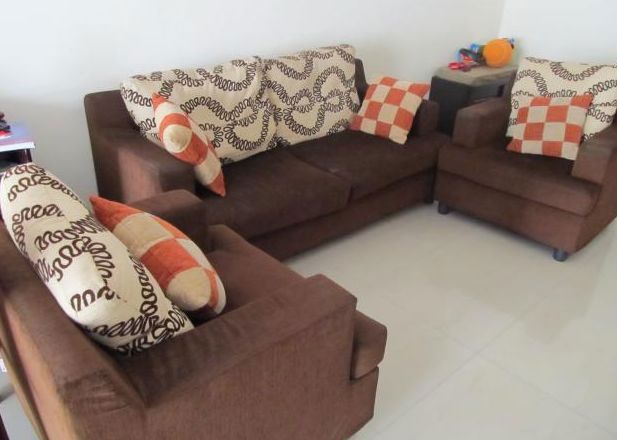 Kurlon Sofa Set