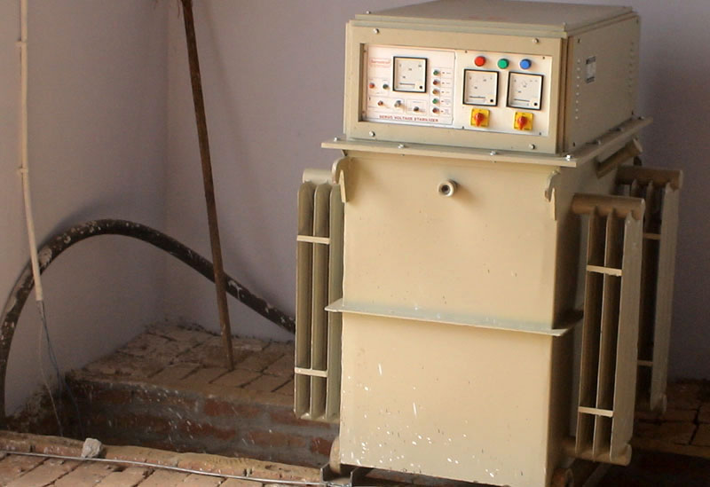 Servo Voltage Stabilizer