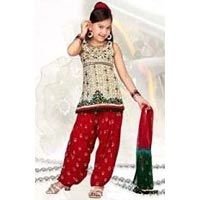 Girls Salwar Suit 02