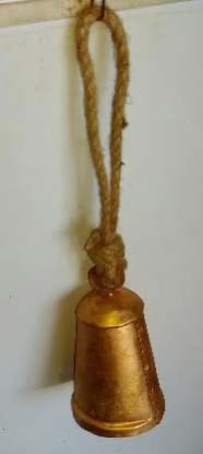 Hanging Bell 01