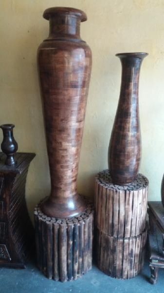 Wooden Vase 01