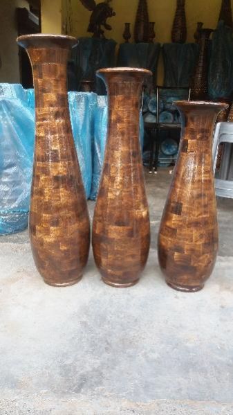 Wooden Vase 06